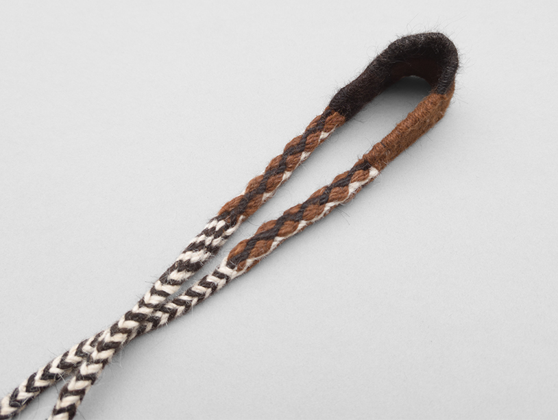 Huaraca_Sling_14_Neck_Detail.jpg