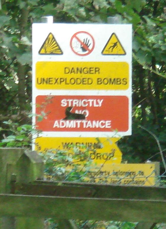 bombsign_001.jpg